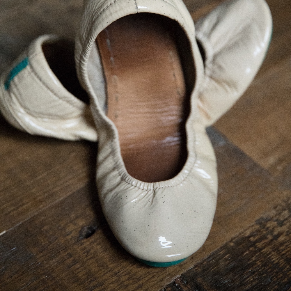 Tieks Biscotti Patent Flat in Women